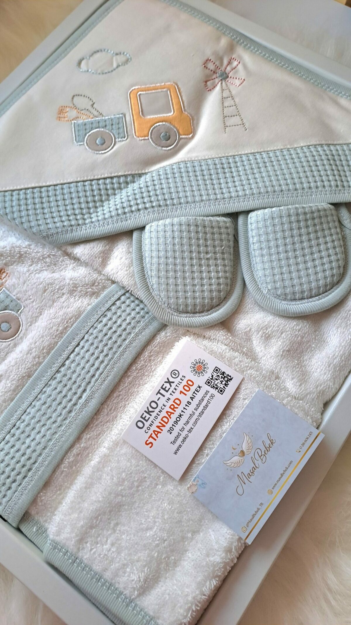 Kamyon Modelli Nakışlı Waffle Premium Bornoz Seti - Görsel 2