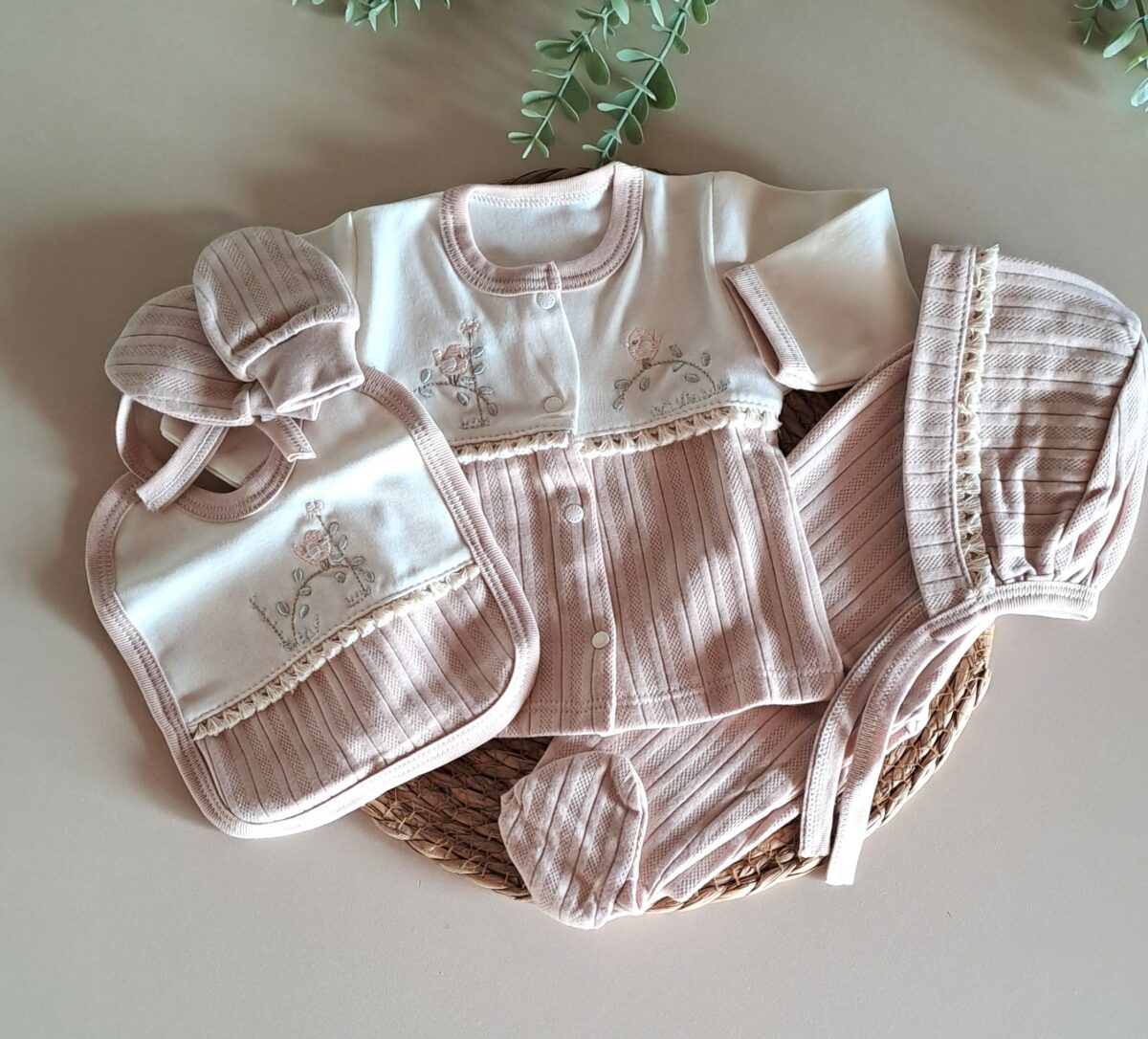 Kuş ve Çiçek Nakışlı Püsküllü 5li Set - Görsel 2