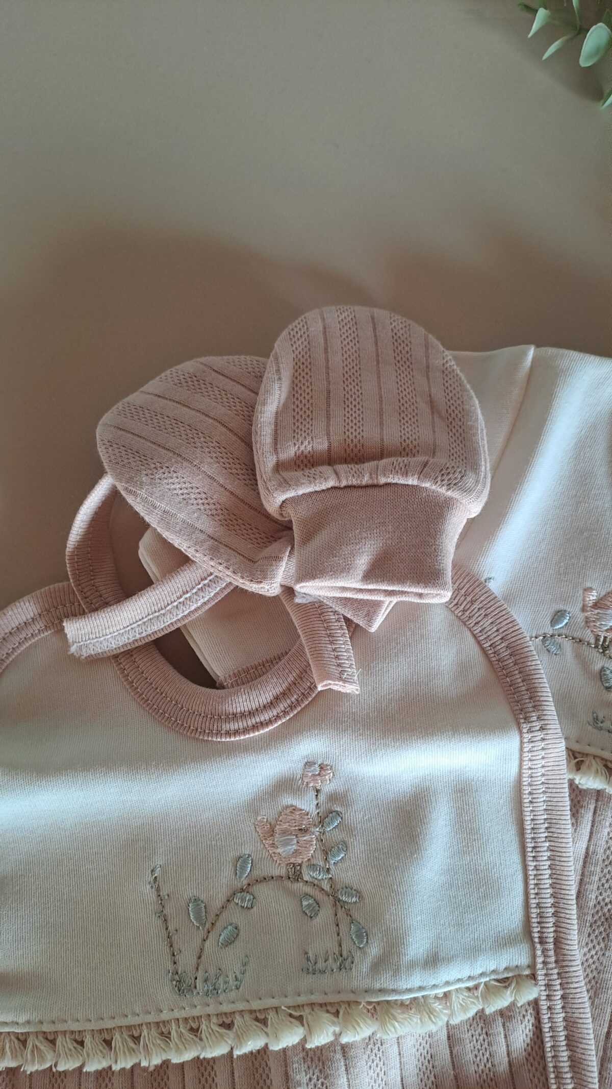 Kuş ve Çiçek Nakışlı Püsküllü 5li Set - Görsel 6