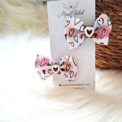 Kahve İncili Kalpli Model 2li Klips Toka