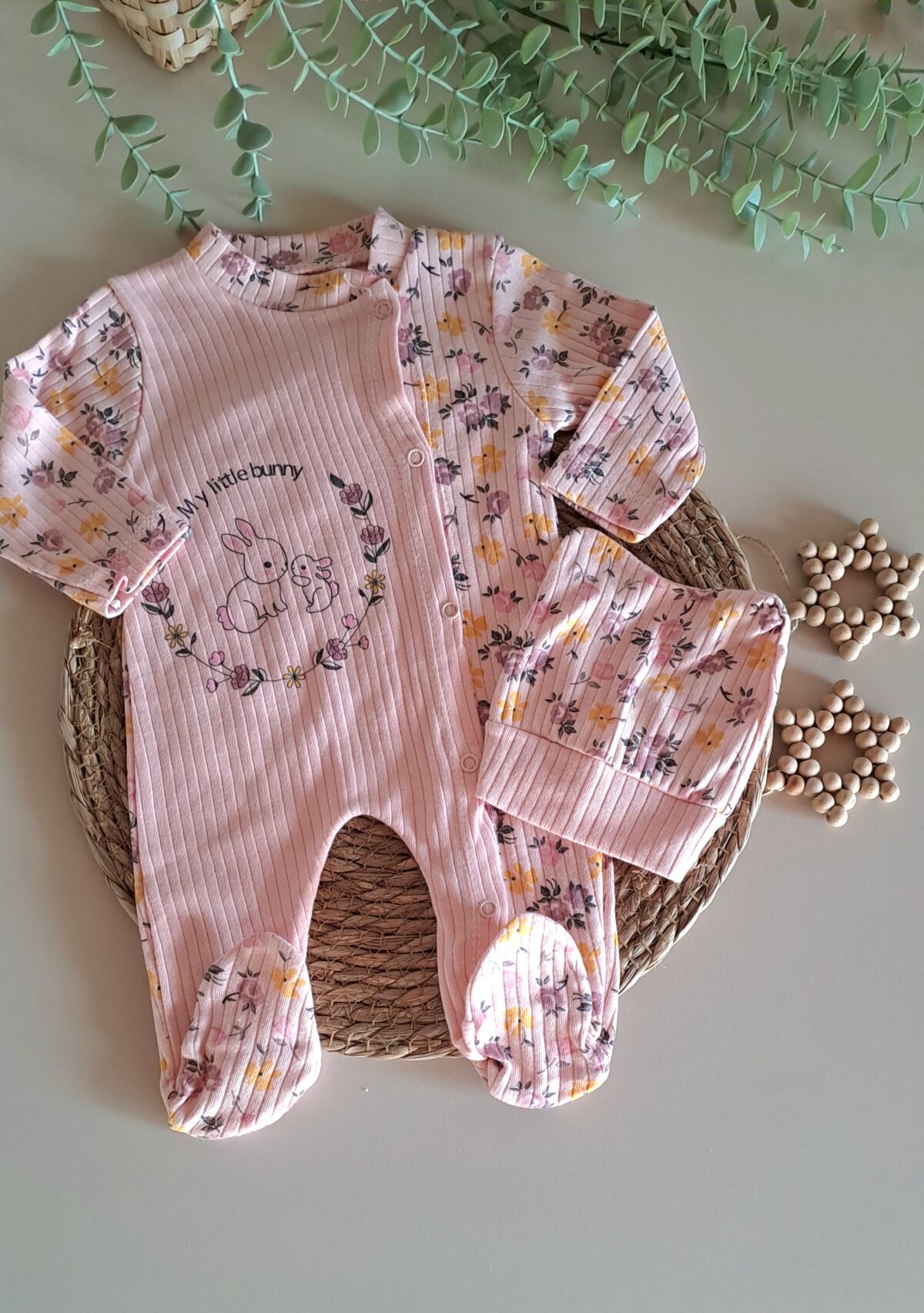 Çiçek Baskılı Bereli Penye Tulum - Görsel 1