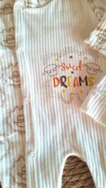 Kuzu Baskılı Bereli Tulum Beyaz - Görsel 5