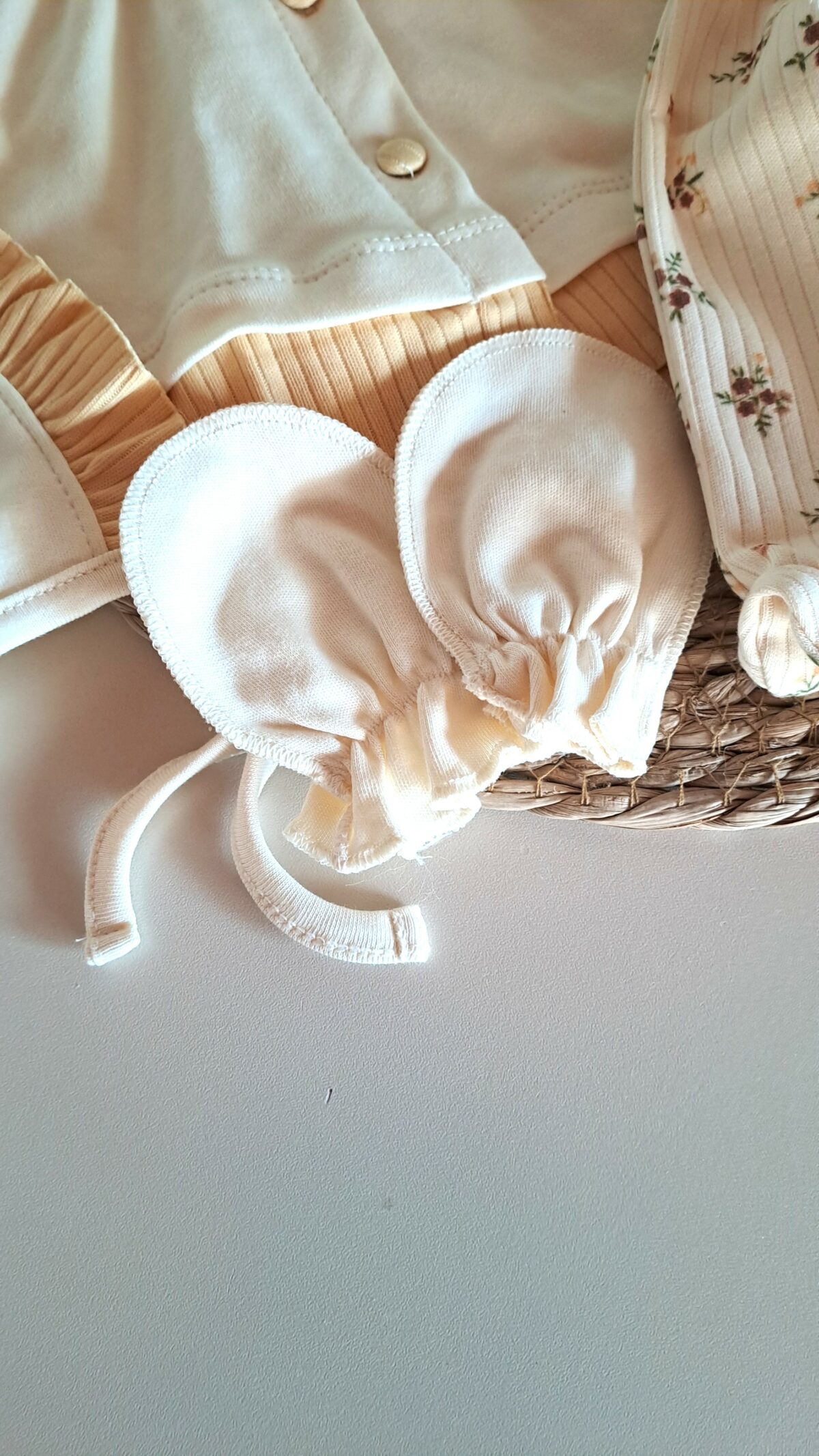 Sarı Çıtır Çiçek Desenli 5li Set - Görsel 7