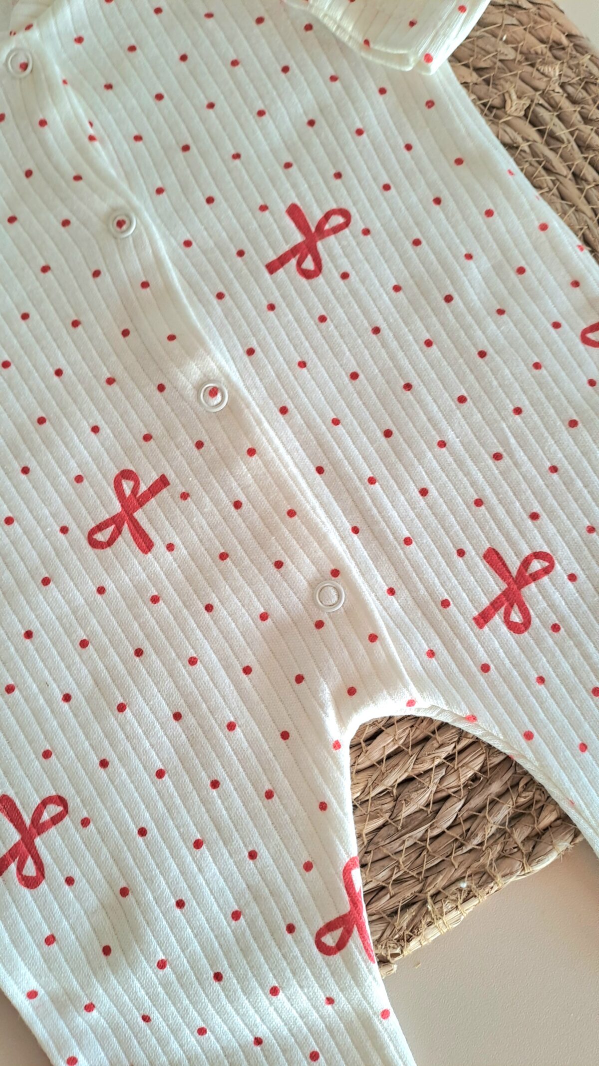 Fiyonklu Kırmızı Kız Bebek Tulum - Görsel 5