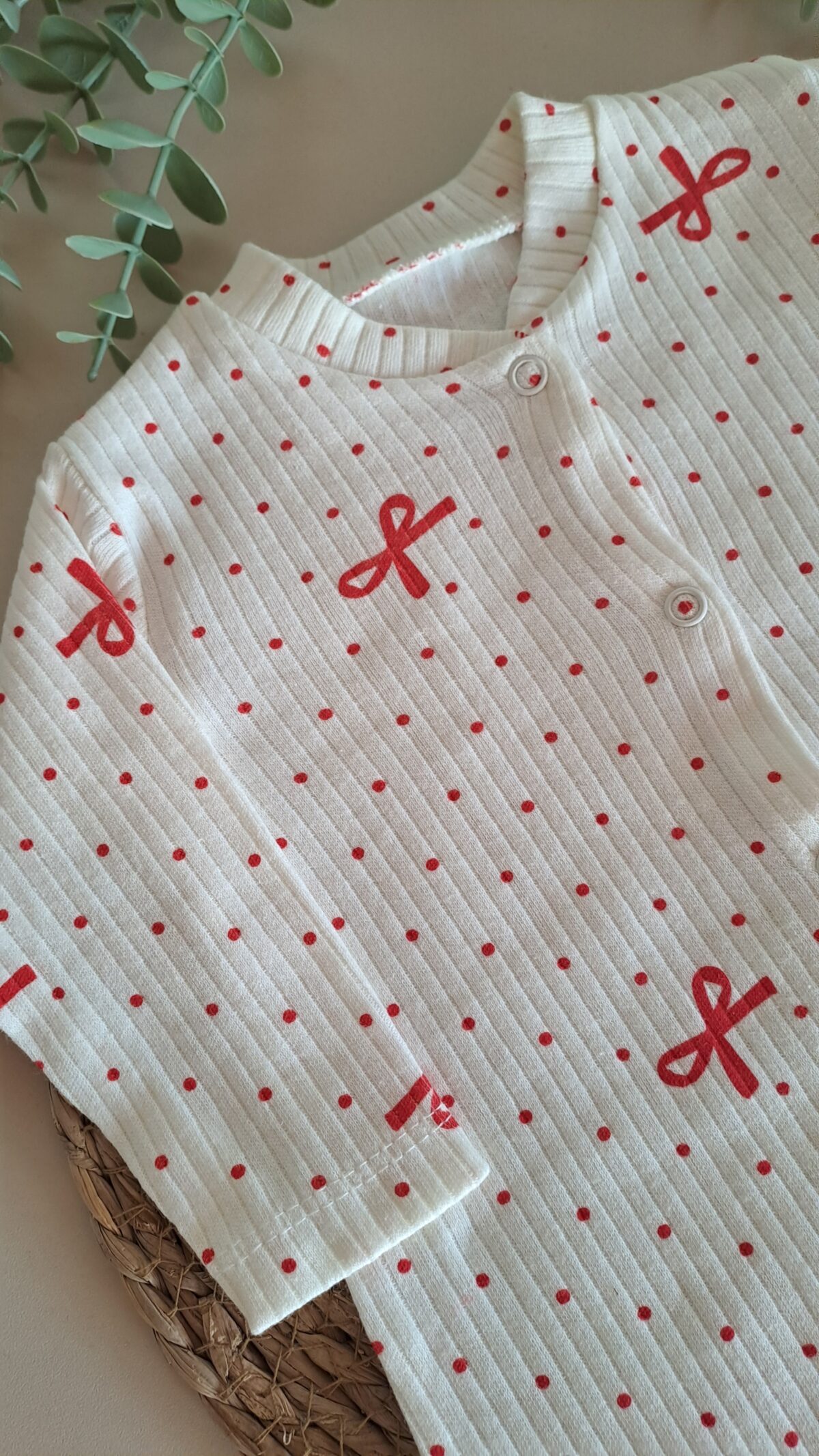 Fiyonklu Kırmızı Kız Bebek Tulum - Görsel 4