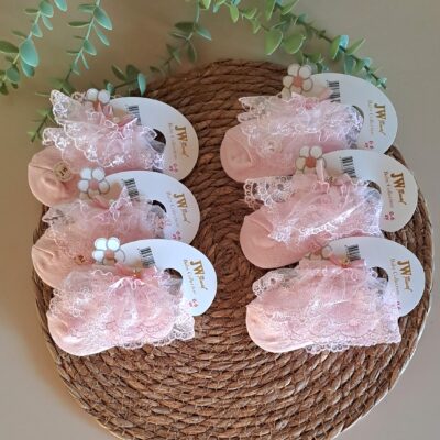 Bilek Dantelli Kısa Kız Çorap Pembe Beyaz Krem