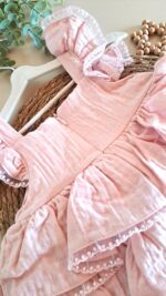 Kız Bebek %100 Pamuk Organik Müslin Pembe Çiçek Fırfırlı Elbise - Görsel 3