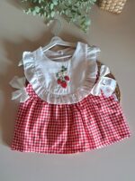 Çilek Nakışlı Fırfırlı Pötikare Elbise %100 Pamuk - Görsel 6