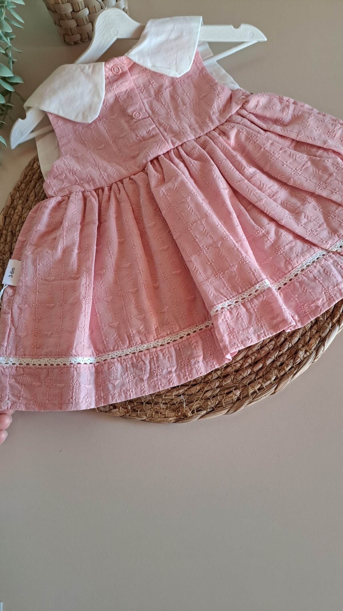 Yakası Çiçek Nakışlı Kare Yakalı Pudra Elbise %100 Pamuk - Görsel 9